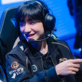 スイスステージでHLEが100T相手に快勝！―Peanut「ファイトで勝機を掴んだことでスムーズに勝てた」【Worlds 2025インタビュー翻訳】