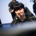 HLE、2-0でCFOを破りノックアウトステージ進出！Zeka「CFOは強いチームなのでバンピックから色々と準備した」【Worlds 2025インタビュー翻訳】