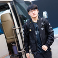ノックアウトステージ最後の1枠はT1に決定！Gumayusi「バックドアはみんなで決めたオーダーだった」【Worlds 2025インタビュー翻訳】