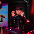 Fakerとカリナ（aespa）の共演にKeriaが嫉妬？試合後インタビューで広告主にアピールも