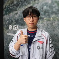 T1がPRXと接戦の末2-1勝利！BuZz「プールを広げることは選手としてステップアップできるチャンス」―PRX戦でコントローラーをピック【VCT Pacific 2026 Stage2 現地インタビュー】