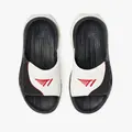 T1のリカバリーサンダルがGOALSTUDIO公式ストアにて販売中―T1のロゴがあしらわれた数量限定のモデル