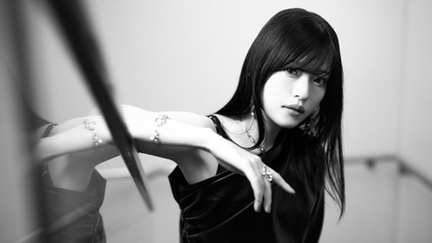 【ASCA 特別インタビュー】「“頑張りたいとき”に聴いてほしい」―『TFT』コラボ楽曲「Fighter!!」に込めた想いとは