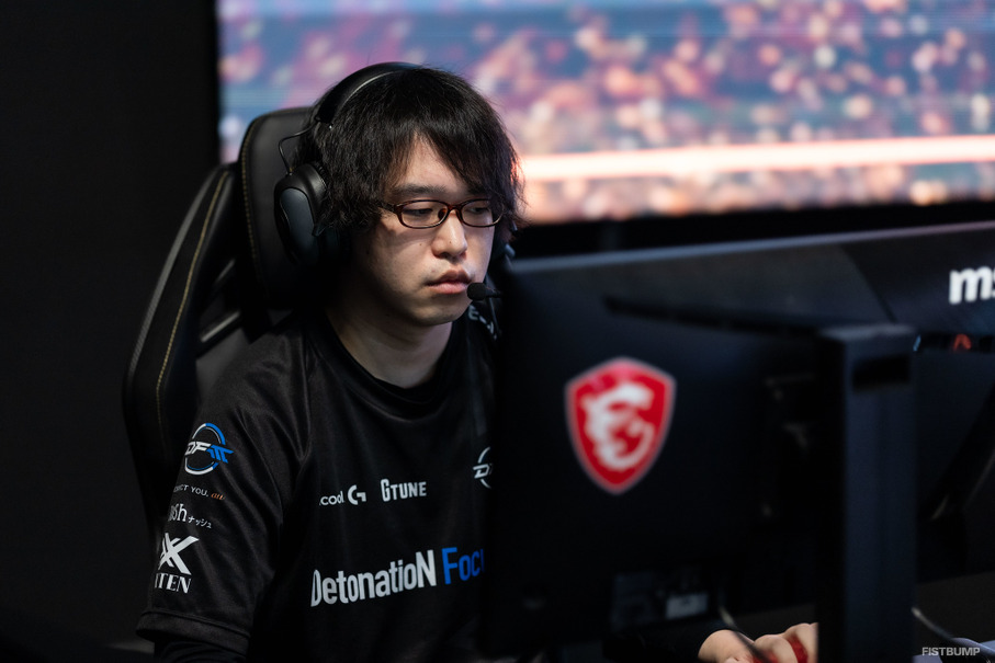 DFM Rayfarky「チームとして狙いは持てていたが、個人技で壊されてしまった」―プレイオフ初戦は黒星、敗退をかけローワーブラケットへ【LCP Season Finals】