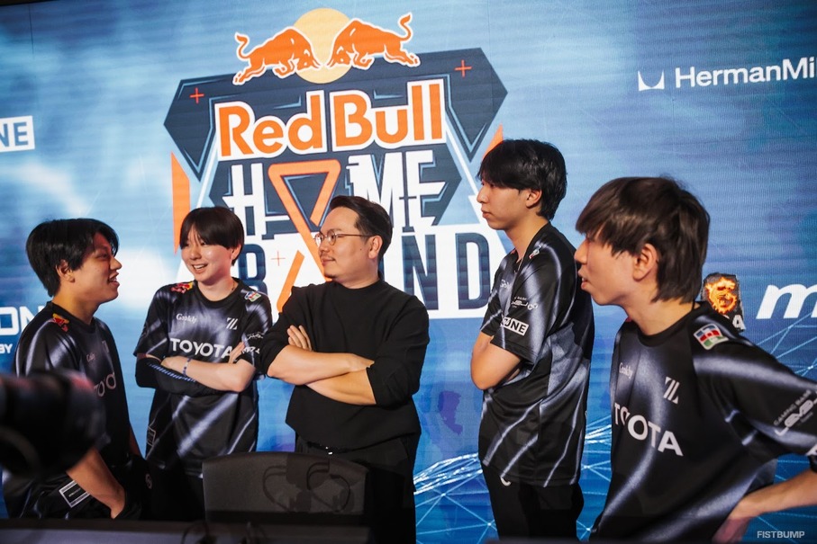 「新IGLとして大きな経験値を得られた」「今年はZETAというチームの文化をつくることが目標」…快進撃を見せたZETA・SugarZ3roとXQQが語るチームの現状と来年への意気込み【Red Bull Home Ground 2025】