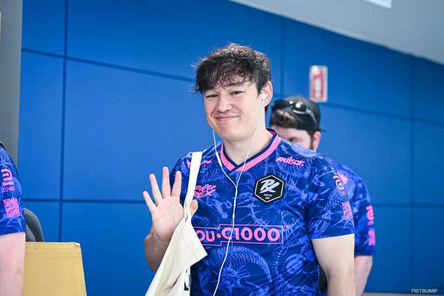 PRXの新Vlog公開―alecksコーチのFワード連発でピー音だらけの鼓舞が赤裸々に公開される【VCT Pacific】