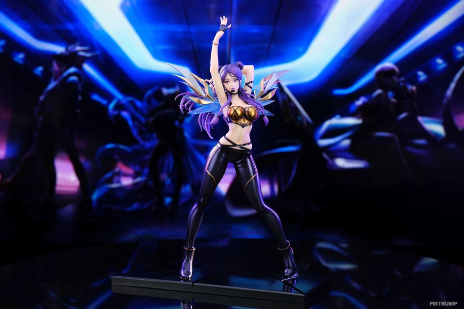 リーグ・オブ・レジェンド』「K/DA カイ=サ」1/7スタチューの